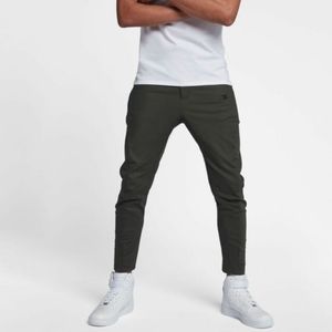 NIKE SPORTSWEAR MAX TAPER LEG PANTS